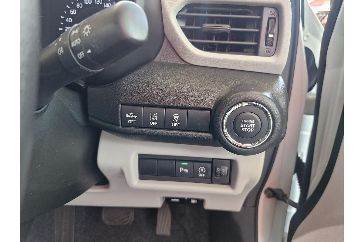 2024 Suzuki Swift Hybrid UZ