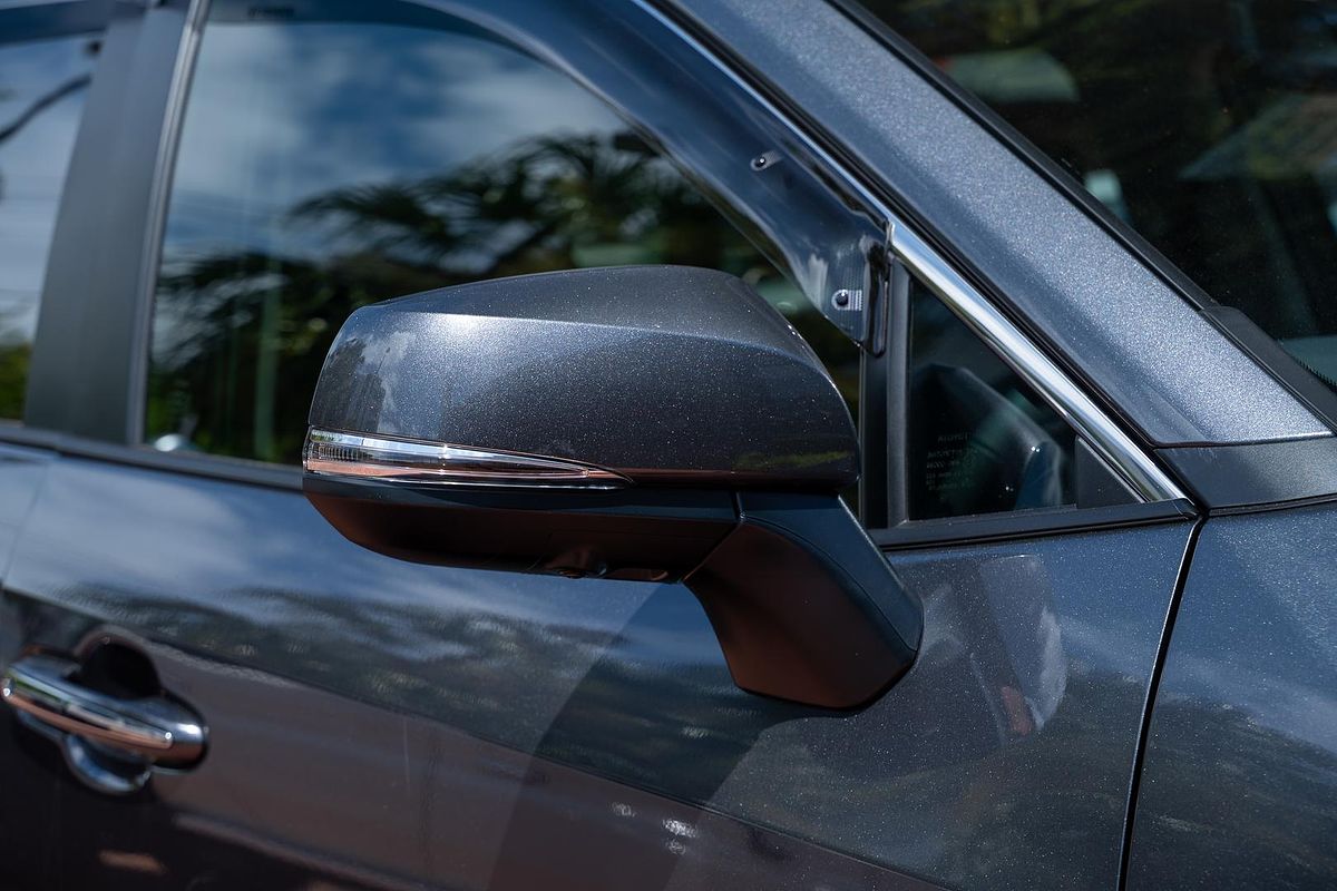 2025 Toyota RAV4 Cruiser AXAH54R