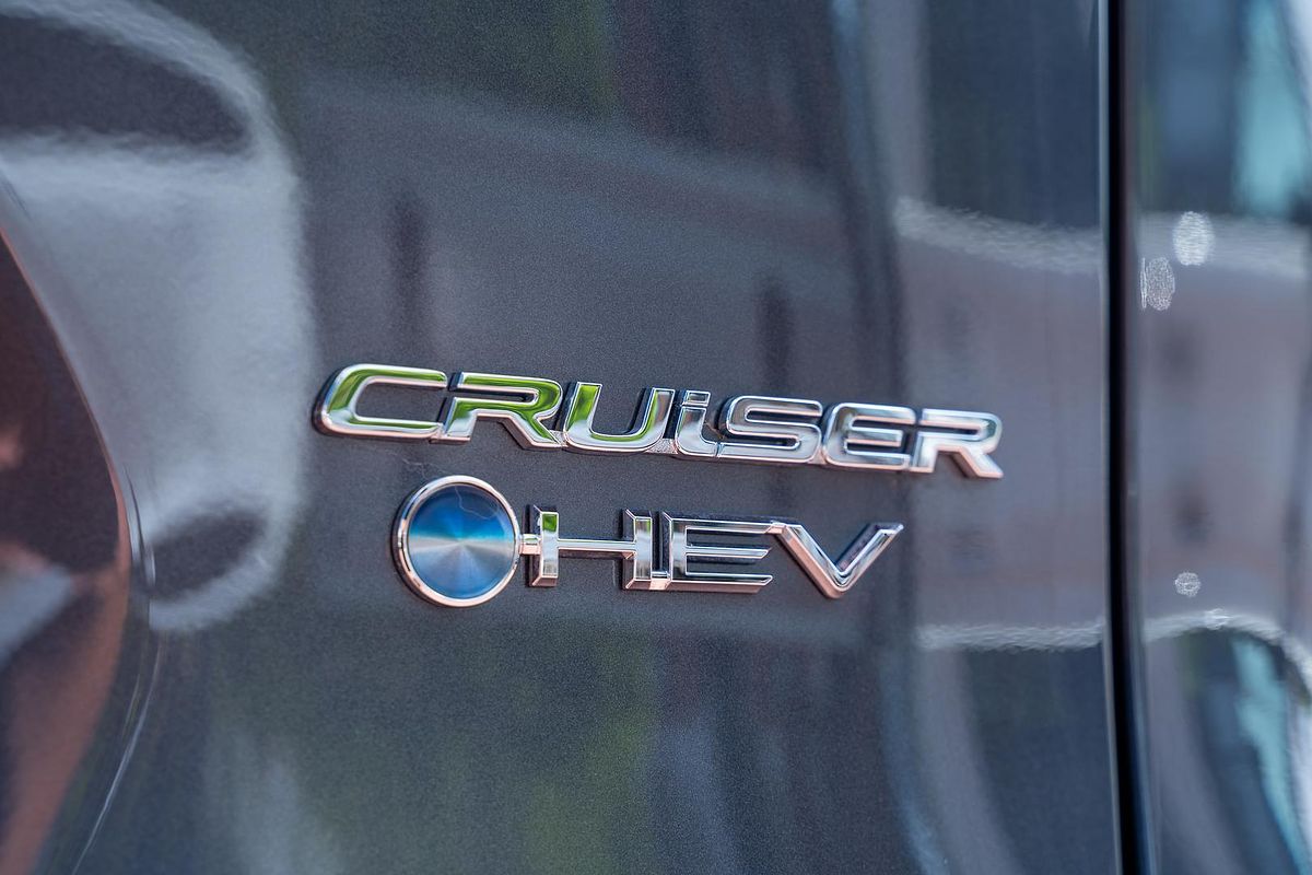 2025 Toyota RAV4 Cruiser AXAH54R