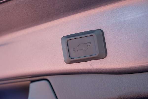 2025 Toyota RAV4 Cruiser AXAH54R