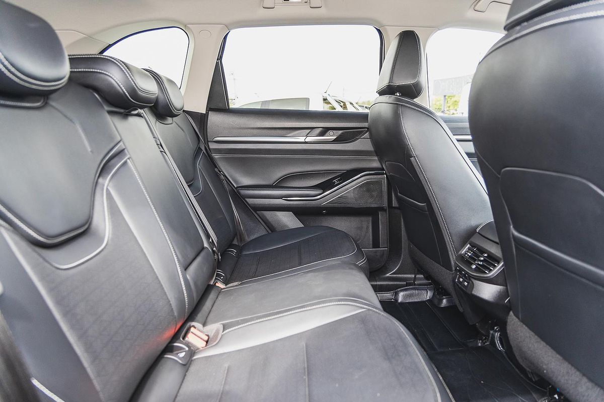 2023 GWM Haval H6 Ultra Hybrid B01