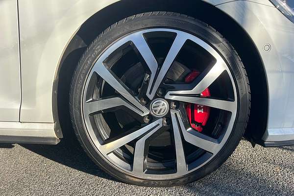 2019 Volkswagen Golf GTI 7.5