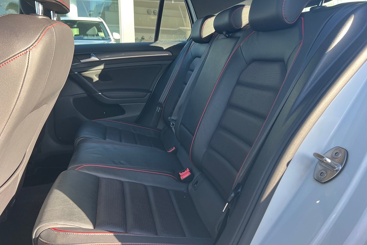 2019 Volkswagen Golf GTI 7.5