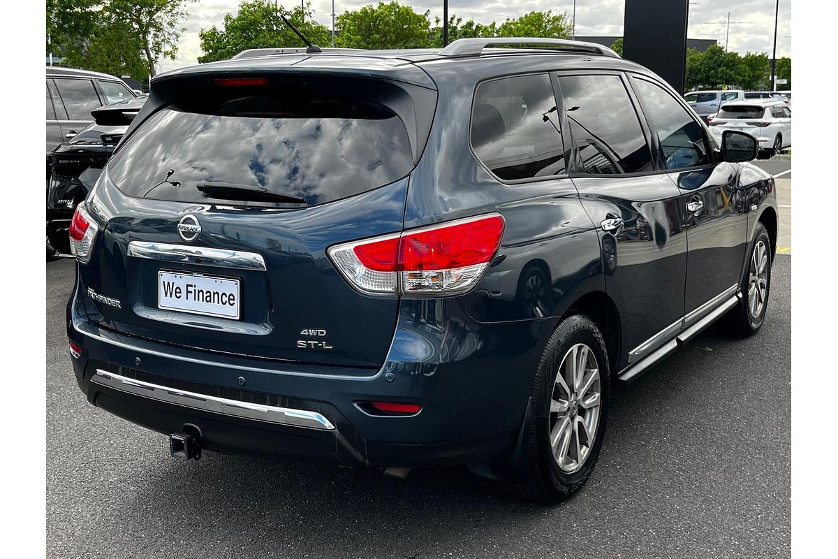 2016 Nissan Pathfinder ST-L R52