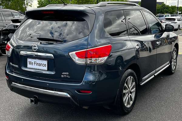 2016 Nissan Pathfinder ST-L R52