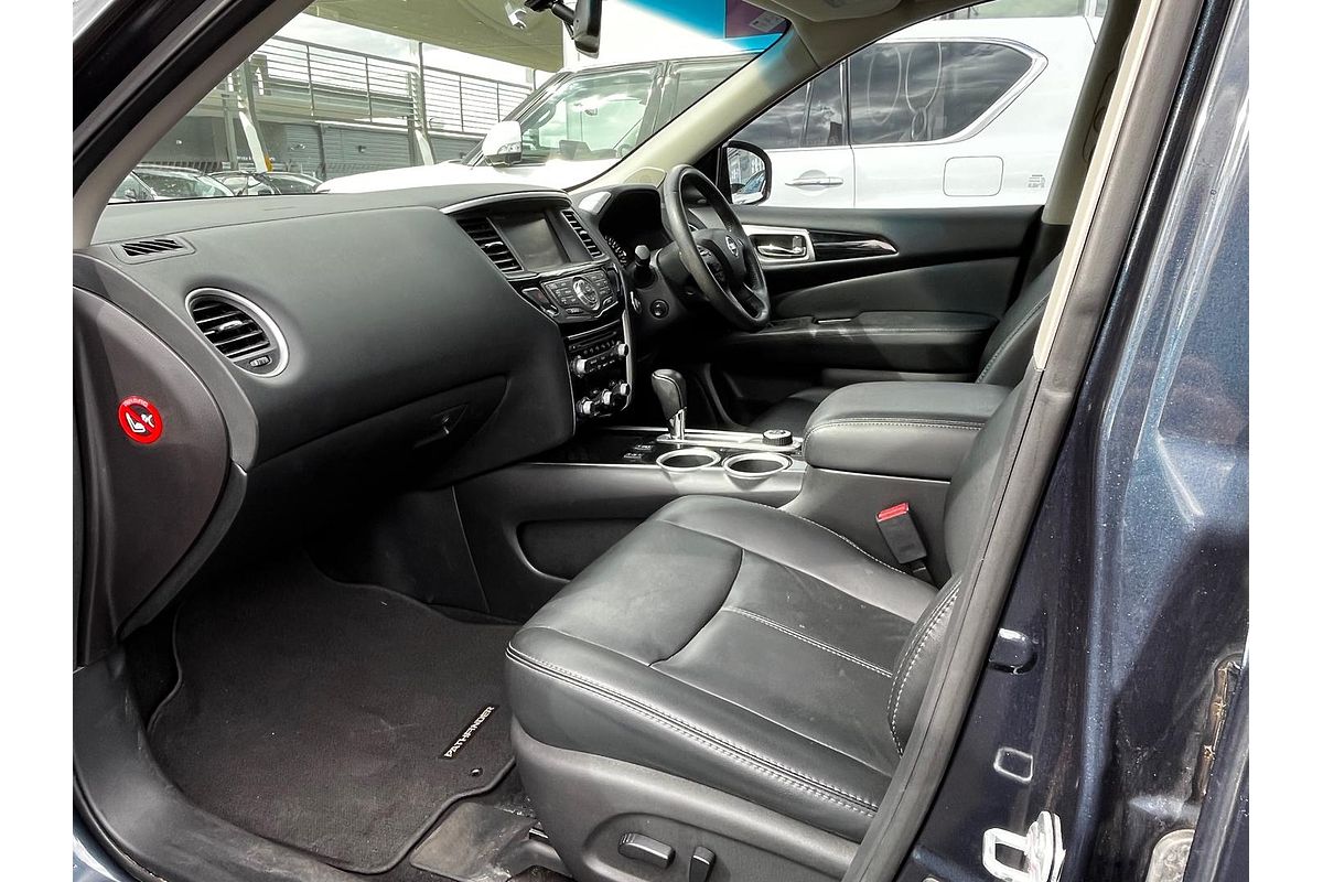 2016 Nissan Pathfinder ST-L R52
