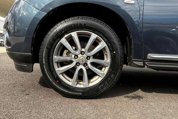 2016 Nissan Pathfinder ST-L R52