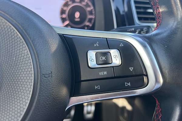 2019 Volkswagen Golf GTI 7.5