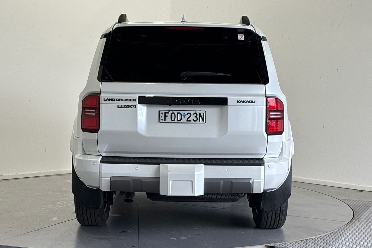2024 Toyota Landcruiser Prado Kakadu GDJ251R