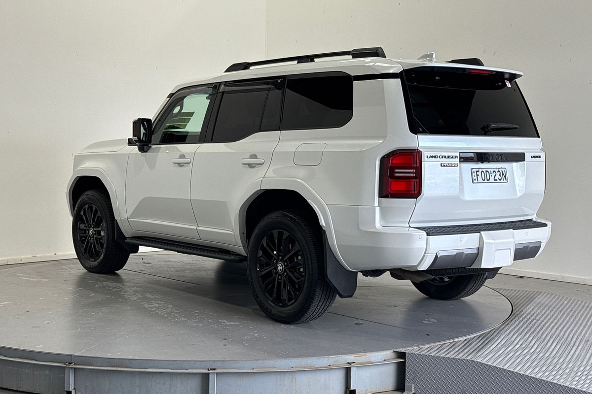 2024 Toyota Landcruiser Prado Kakadu GDJ251R