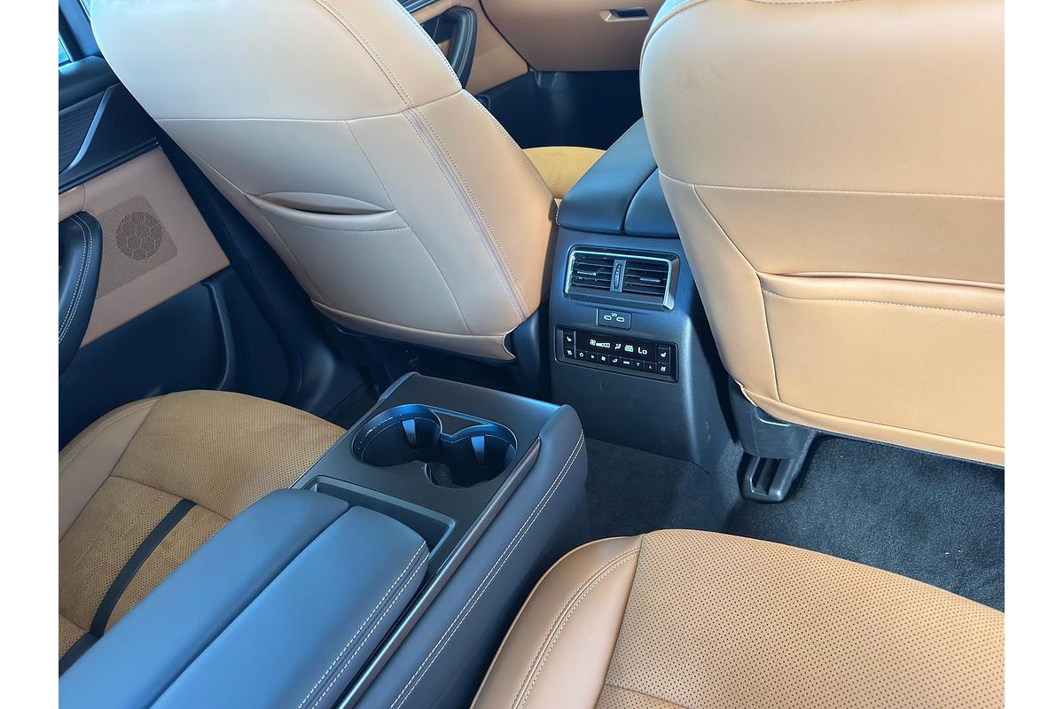 2024 Mazda CX-80 D50e Azami KL