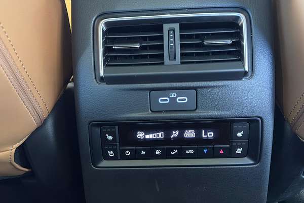 2024 Mazda CX-80 D50e Azami KL