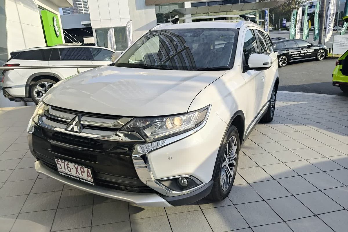 2016 Mitsubishi Outlander LS Safety Pack ZK