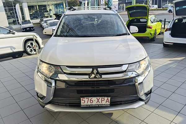 2016 Mitsubishi Outlander LS Safety Pack ZK