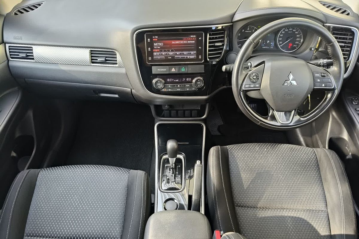 2016 Mitsubishi Outlander LS Safety Pack ZK