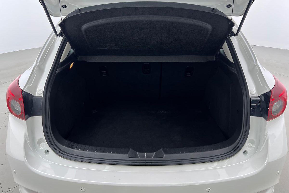 2018 Mazda 3 Neo Sport BN Series