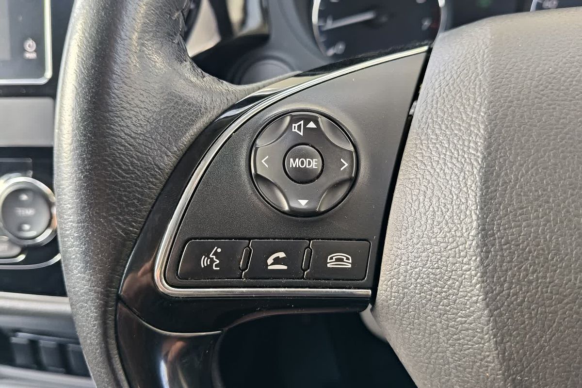 2016 Mitsubishi Outlander LS Safety Pack ZK