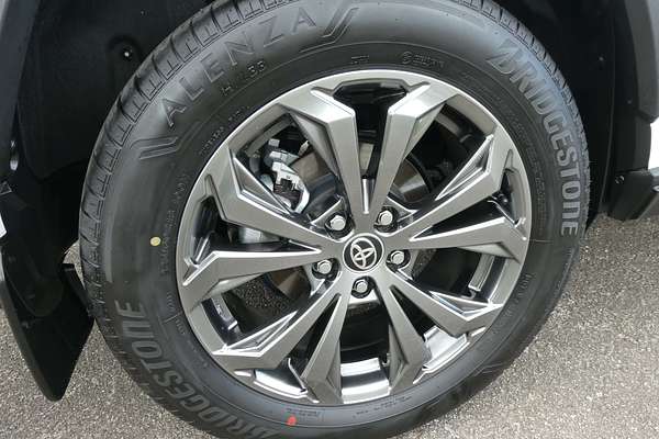 2024 Toyota RAV4 GXL AXAH52R