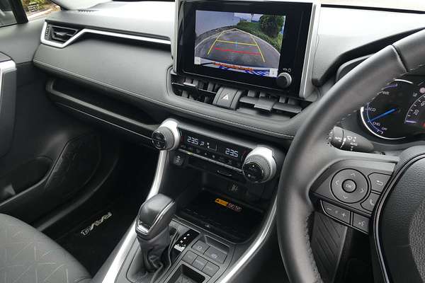 2024 Toyota RAV4 GXL AXAH52R