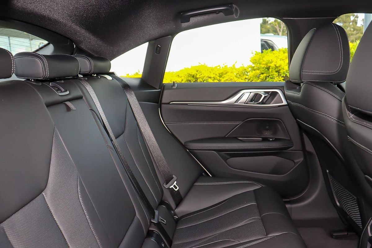 2025 BMW i4 eDrive35 G26 LCI