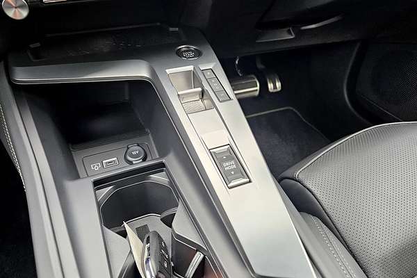 2023 Peugeot 308 GT P51