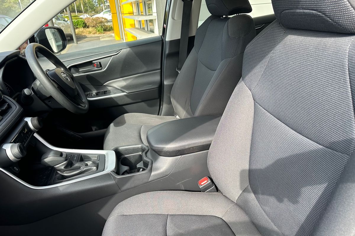 2019 Toyota RAV4 GX MXAA52R