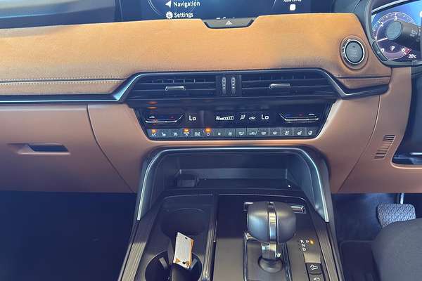 2024 Mazda CX-80 D50e Azami KL