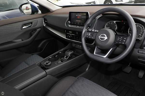 2024 Nissan X-TRAIL ST T33