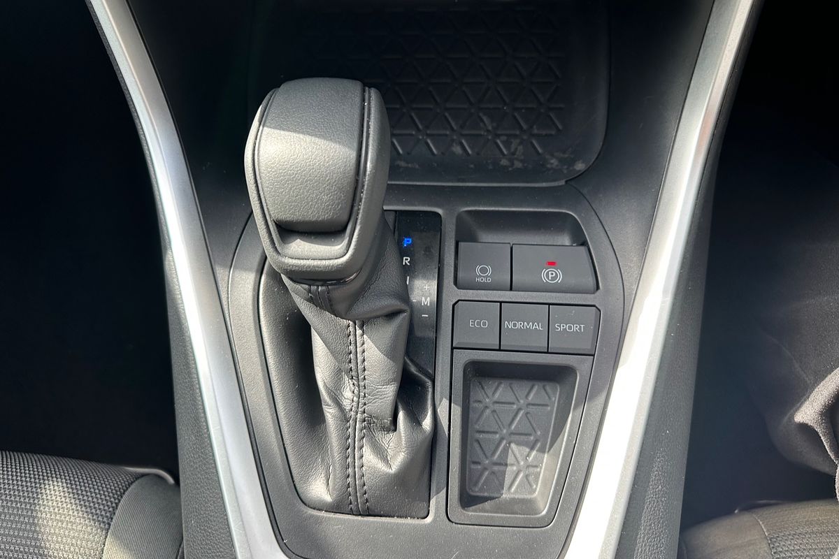 2019 Toyota RAV4 GX MXAA52R