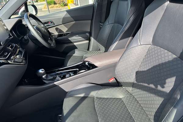 2023 Toyota C-HR Koba ZYX10R