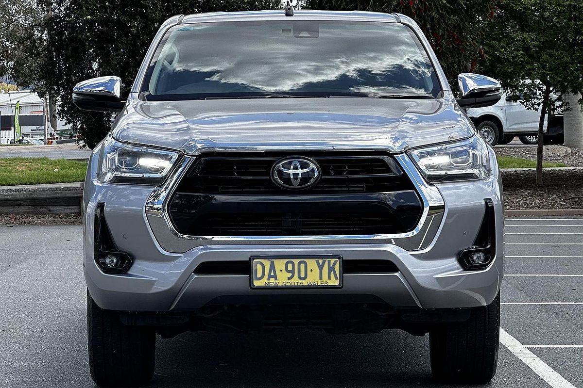 2021 Toyota Hilux SR5 GUN126R 4X4