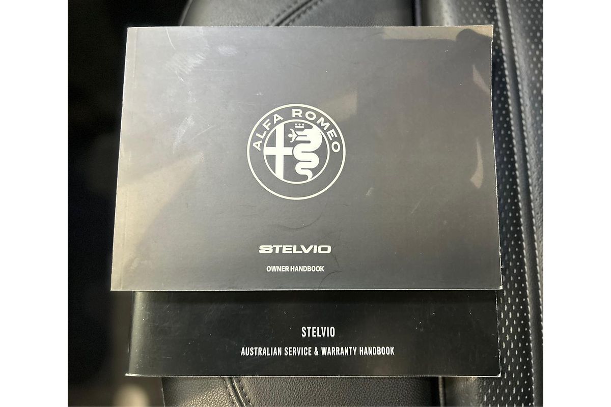 2021 Alfa Romeo Stelvio Sport Series 2