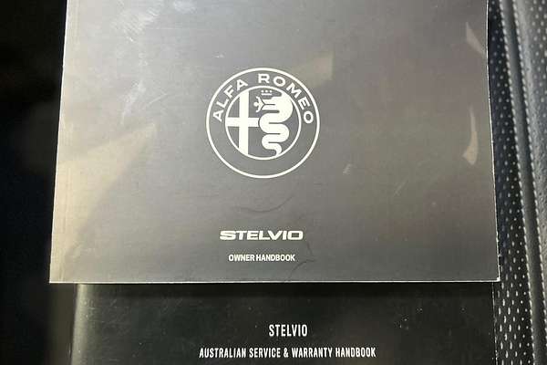 2021 Alfa Romeo Stelvio Sport Series 2