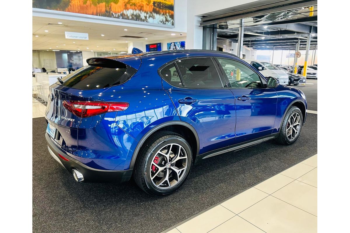 2021 Alfa Romeo Stelvio Sport Series 2