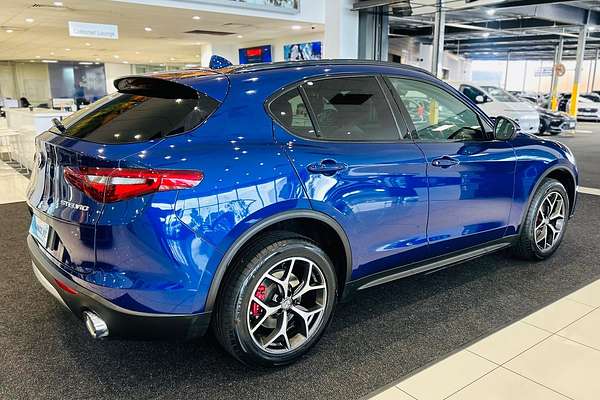 2021 Alfa Romeo Stelvio Sport Series 2