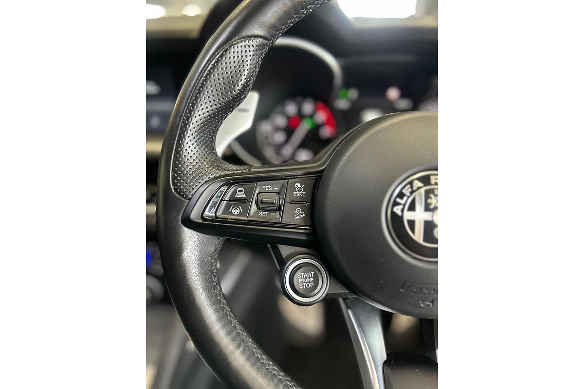 2021 Alfa Romeo Stelvio Sport Series 2