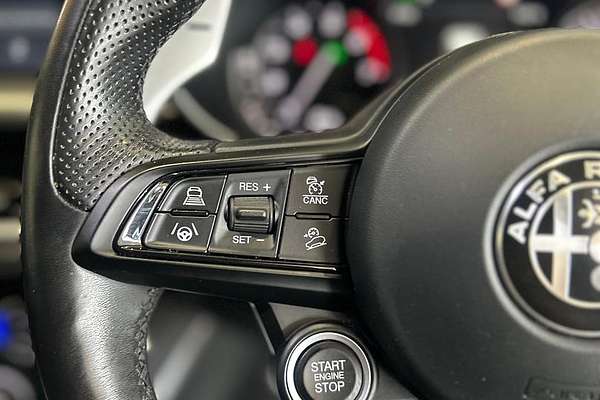 2021 Alfa Romeo Stelvio Sport Series 2