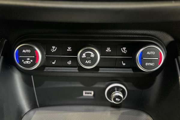 2021 Alfa Romeo Stelvio Sport Series 2