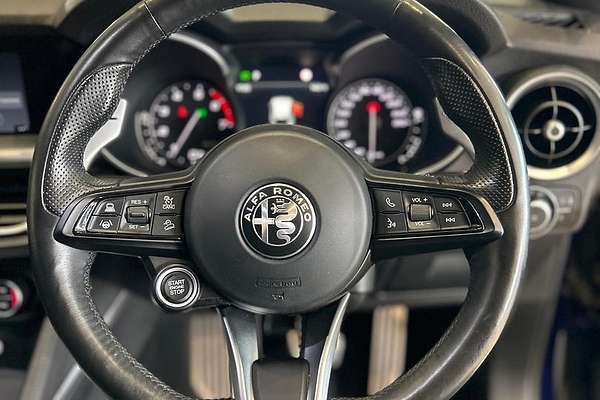 2021 Alfa Romeo Stelvio Sport Series 2