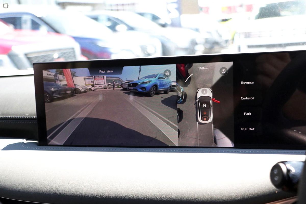 2025 MG IM6 Premium S12L