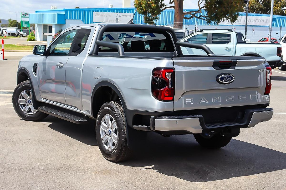 2024 Ford Ranger XLT 4X4 2.0L