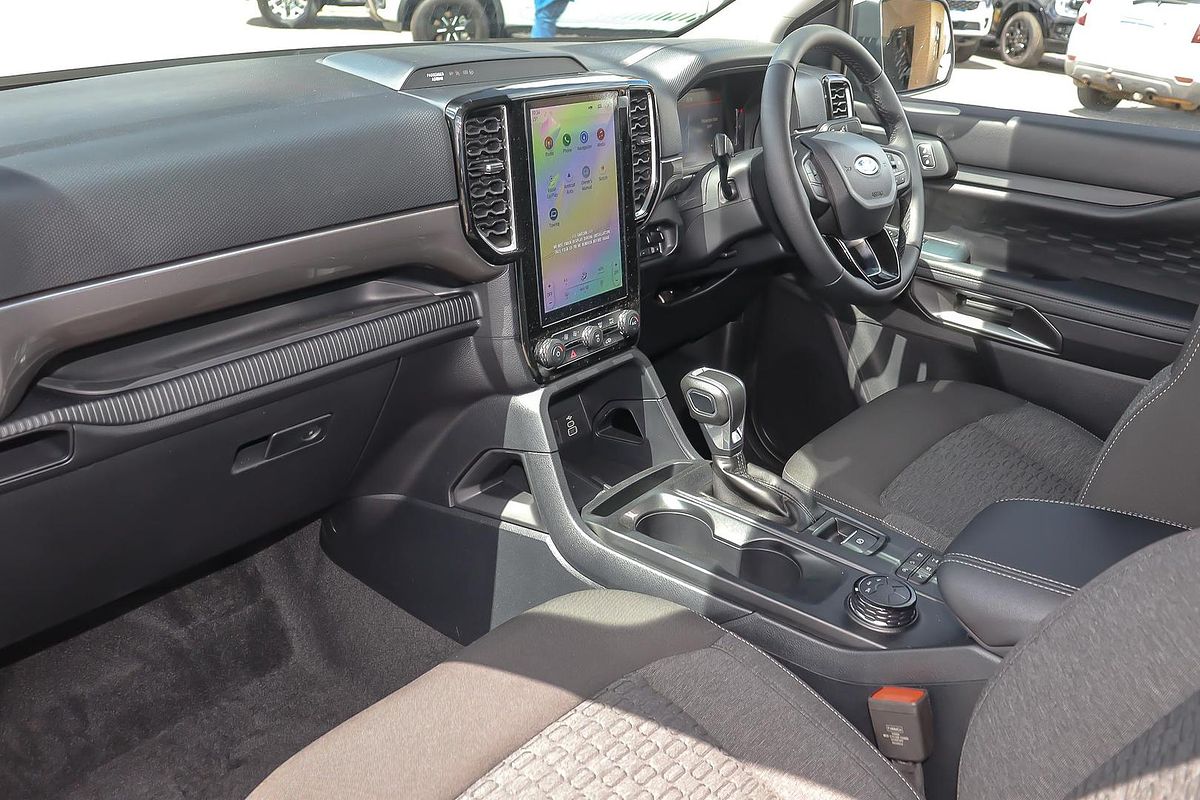 2024 Ford Ranger XLT 4X4 2.0L