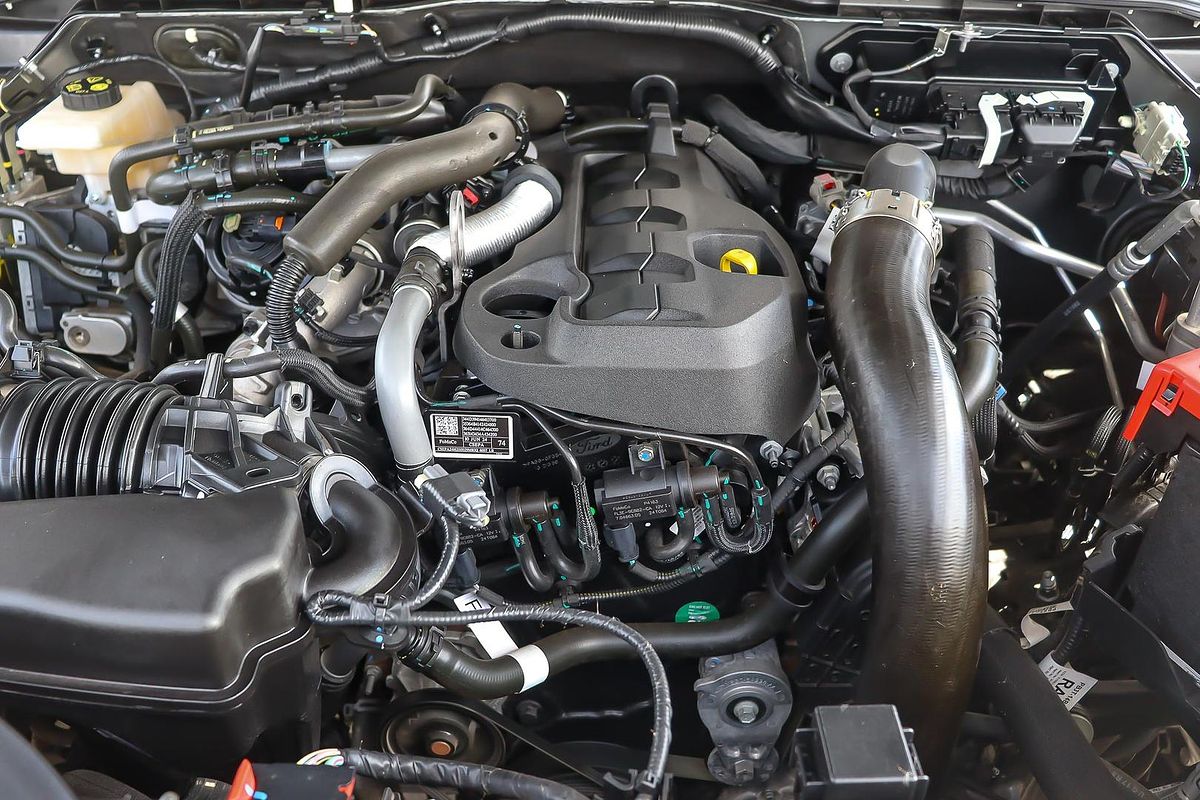 2024 Ford Ranger XLT 4X4 2.0L