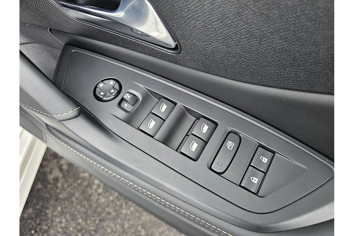 2023 Peugeot 308 GT P51