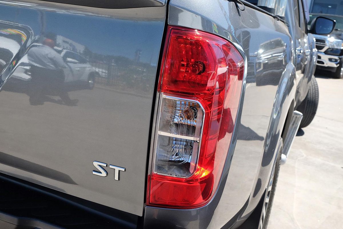 2018 Nissan Navara ST D23 Series 3 Rear Wheel Drive