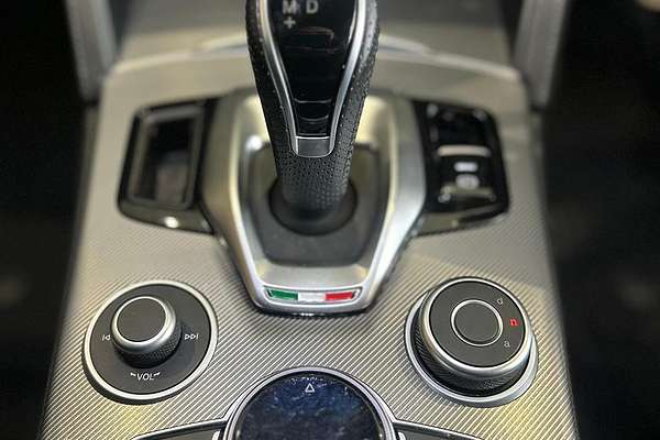 2021 Alfa Romeo Stelvio Sport Series 2