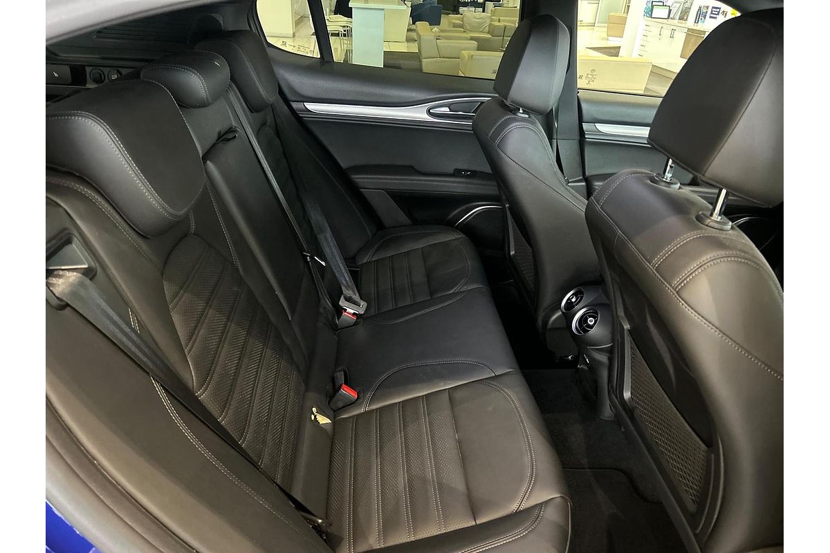 2021 Alfa Romeo Stelvio Sport Series 2