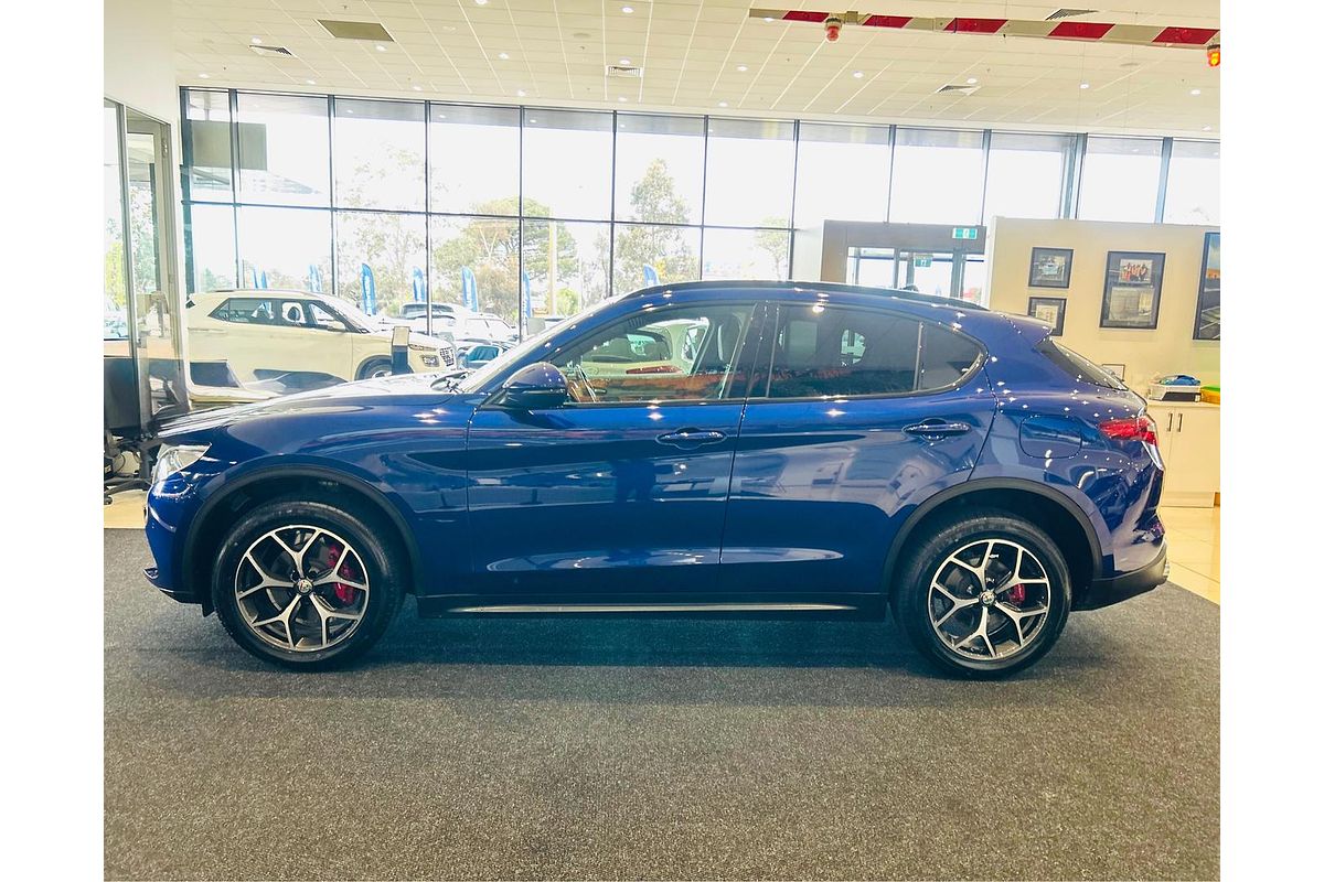 2021 Alfa Romeo Stelvio Sport Series 2