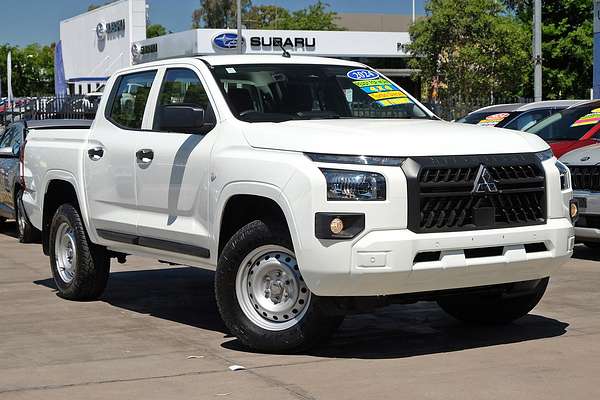 2024 Mitsubishi Triton GLX MV 4X4