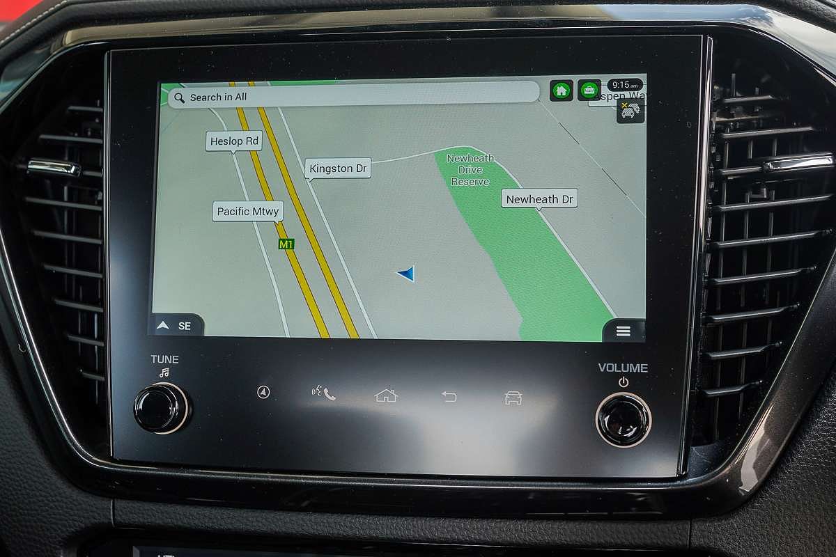 2025 Isuzu D-MAX BLADE 4X4